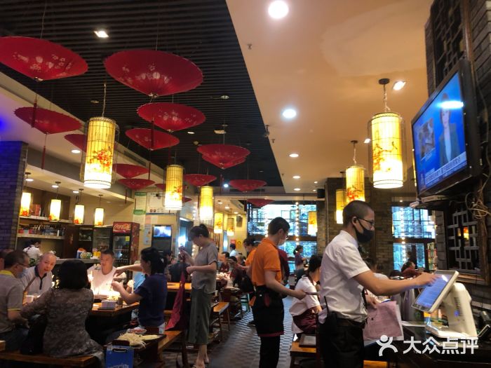 郝富贵火锅大堂图片