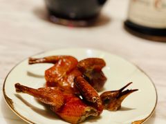 脆皮妙龄鸽-新荣记(新源南路店)