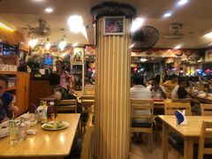 -J Daeng Seafood