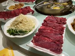 -犇鼎牛潮汕牛肉火锅(新辰里学清路店)