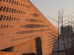 -南京国际青年文化中心