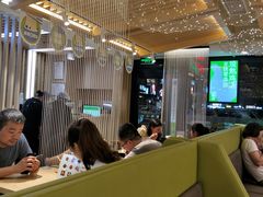 大堂-过桥缘·过桥米线(大华虎城嘉年华店)