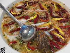 -江渔儿酸菜鱼(奥园广场金发购物中心店)