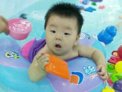 -鱼乐贝贝婴幼儿童水育中心(紫成嘉园店)