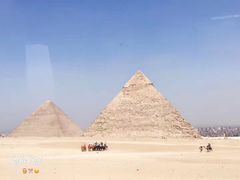 -吉萨金字塔群