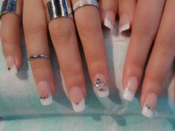 android_upload_pic-艾妃罗高科美肤美甲美睫健康管理