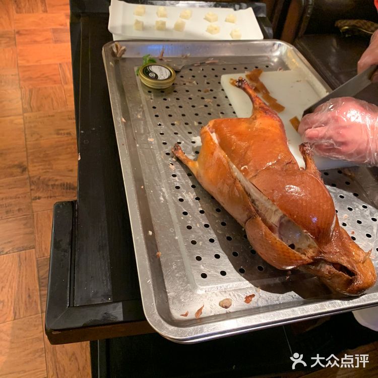 隐蔽在大明湖里的高端中餐馆——真正的泉城会客厅
