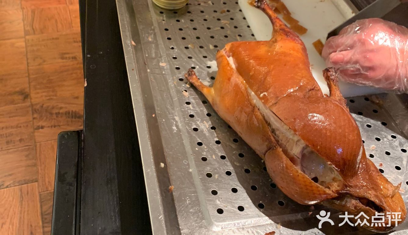 隐蔽在大明湖里的高端中餐馆——真正的泉城会客厅