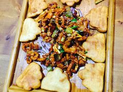 东镇烤三味-老东镇啤酒屋海鲜加工·蒸汽海鲜·海鲜烧烤(台东店)