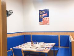 -魔法帽酱料牛肉小火锅(米兰店)