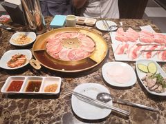 -猪啊牛呀羊啊铜盘烤肉(正大广场店)