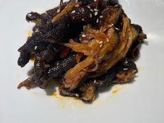 滋味乌鸡爪-半勺·新徽菜(银泰城店)