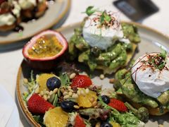 罗勒酱杂菌班尼迪蛋-BE BRIGHT KITCHEN(正佳广场店)