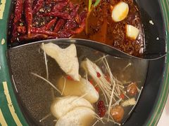 菌汤鸳鸯锅底-有拈头成都市井火锅(老门东店)