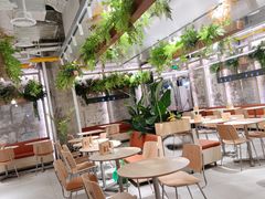 -老乡鸡(上海白玉兰广场店)