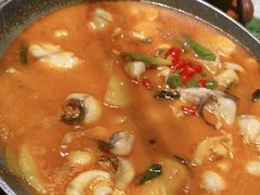 -老滇山寨•云南特色菜•地方菜•民族风情歌舞表演(金碧店)