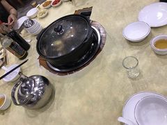 -濠轩阁特色生蚝火锅(水湾路店)