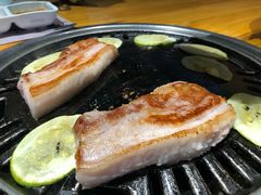 -唯成•韩国炭火烤肉 유성고기