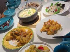 -荷塘秋月·本帮江浙菜(国权路店)