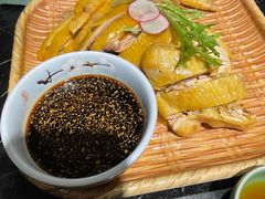 绍兴登鸡-孔乙己酒家(虹桥路店)