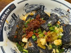 -黑白电视长沙小吃(悦汇城店)