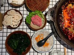 -董眼镜火锅(洪崖洞总店)