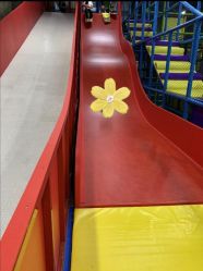 -蹦贝运动中心·蹦床·攀岩·闯关(龙岗店)