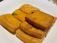 招牌炸豆腐-红雀围·海鲜火锅(陆家嘴中心店)