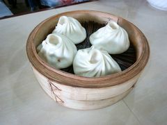 -老西白点心店