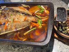 -里岛烤鱼(东港凯虹广场店)