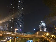 -爱雍·乌节