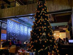 -The ROOF (通盈中心店)