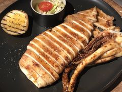 碳烤整鱿鱼-三秋舍·梦幻岛(小西路店)