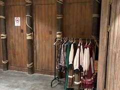 -暴风岛沉浸式体验馆(百联世纪店)