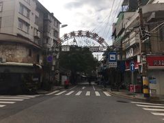 -溪岸路花鸟市场