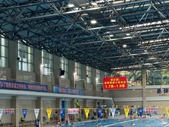 -奥冠体育华师附中恒温游泳馆