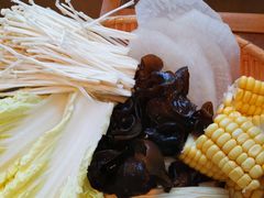 -潮界(凯德晶萃店)