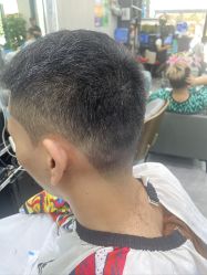 -半岛时尚造型