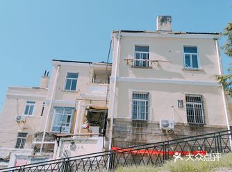 青岛土著告诉你在青岛有这样一条街随手一拍就是满满的韩国风