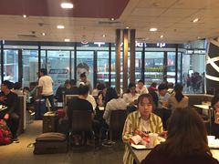 大堂-麦当劳(北京南站店)