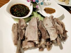手抓羊排-启香鸡私房菜(湖景店)