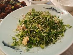 香椿苗拌核桃仁-三义和酒楼(广渠门店)