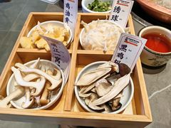 -阿婆情腊排骨火锅(古城旗舰店)