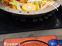 -牛YO寿喜烧·铁板烧和牛火锅自助(市府恒隆店)