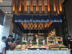 -万达文华酒店·48F云端窗景美食汇自助餐厅