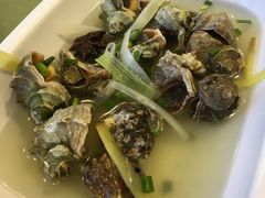 -赶海部落海鲜城(海阳路店)