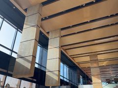 -上海龙之梦万丽酒店