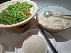 -首秀·四川料理(吾悦广场店)