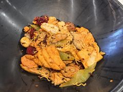 -醉人椒麻辣香锅(王府井喜悦店)