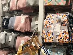 -优衣库(上海虹口龙之梦店)